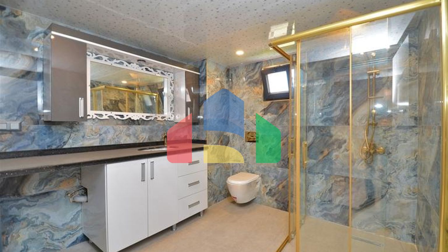 Вілла планування 6 + 2 в районі Кемер-Анталія