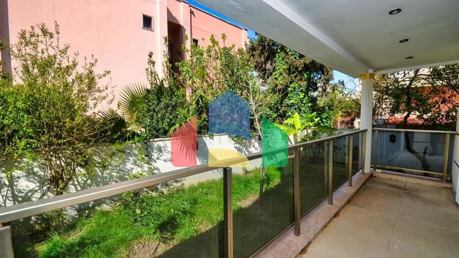 Вілла планування 6 + 2 в районі Кемер-Анталія