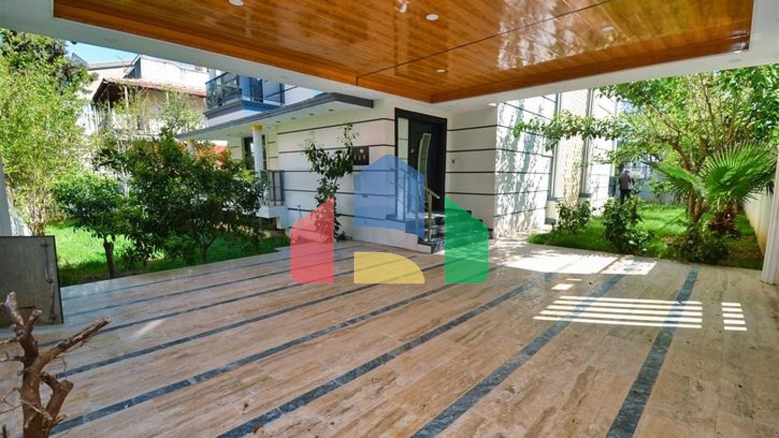 Вілла планування 6 + 2 в районі Кемер-Анталія