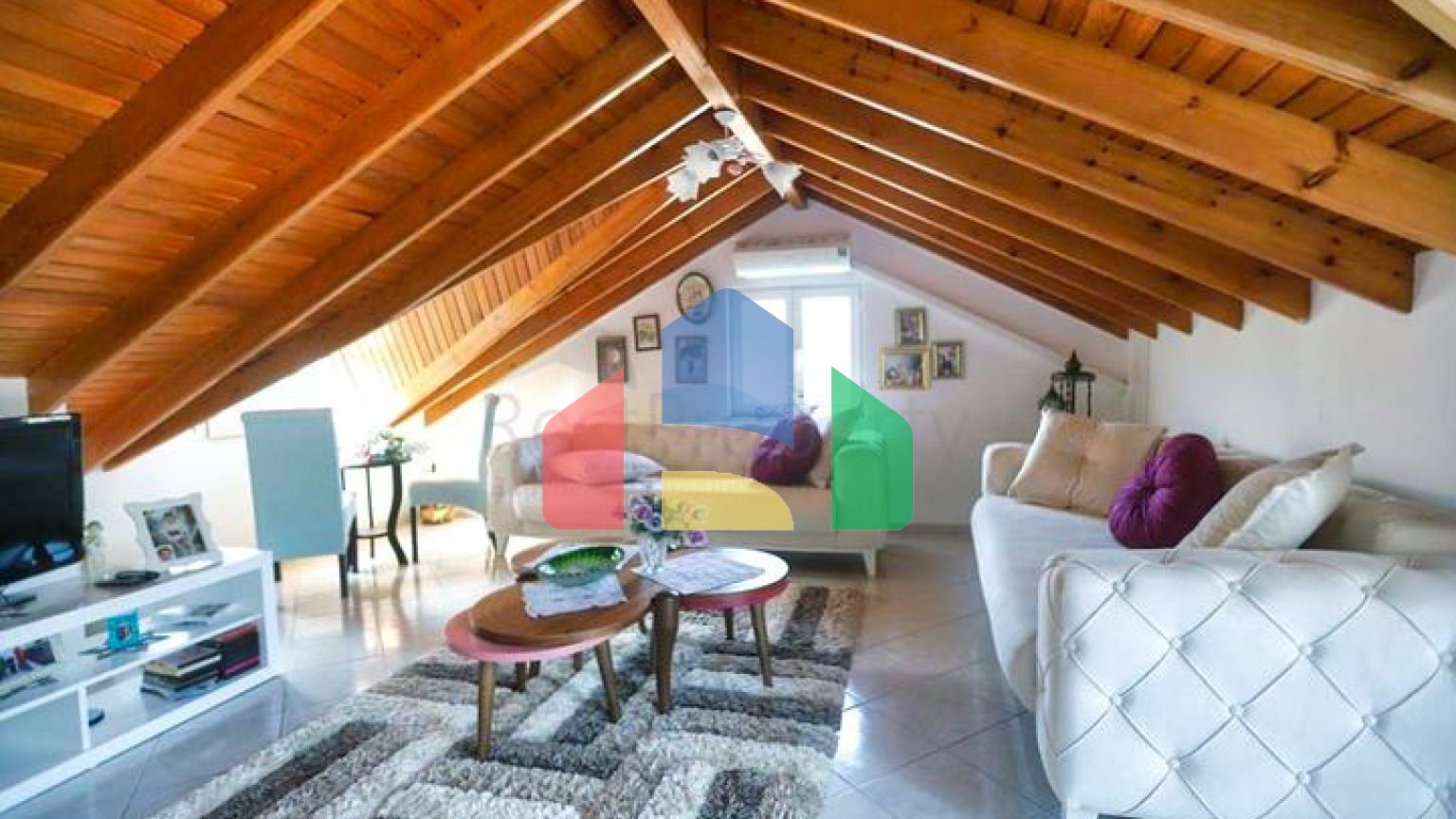 Вілла планування 4 + 1 в районі Кемер - Анталія