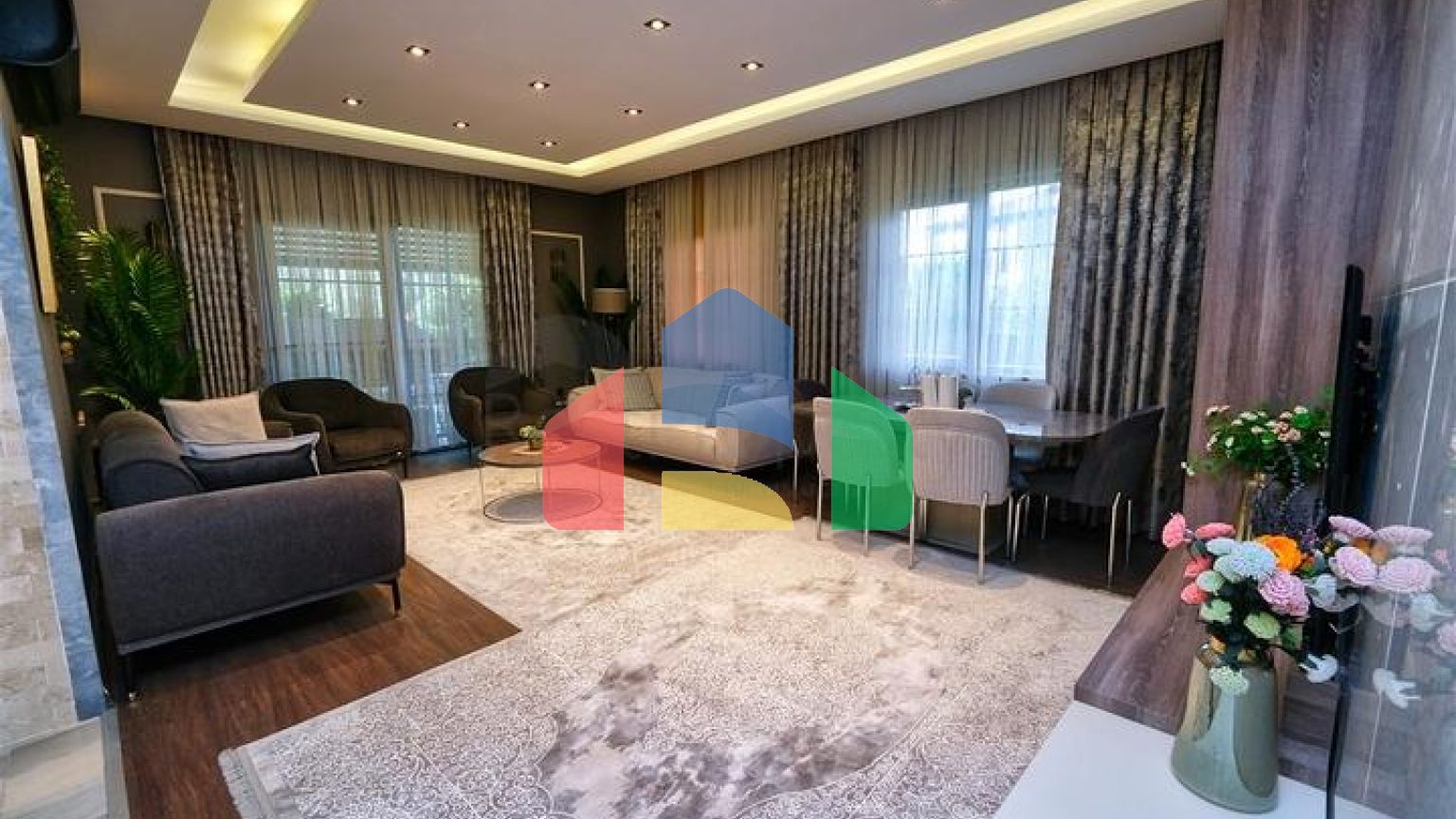 Вилла планировки 3+2 в районе Кемер - Анталия