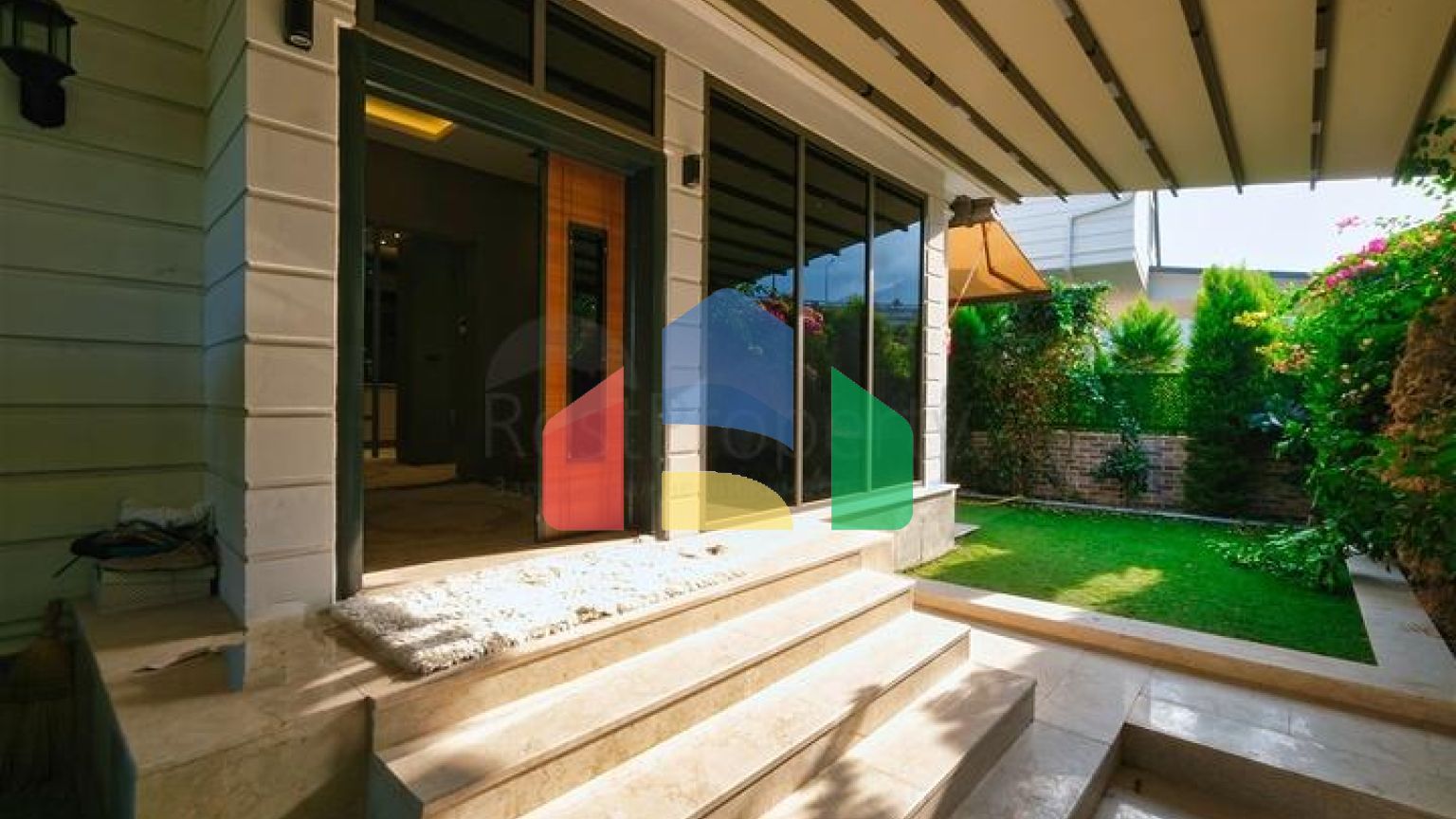 Вилла планировки 3+2 в районе Кемер - Анталия