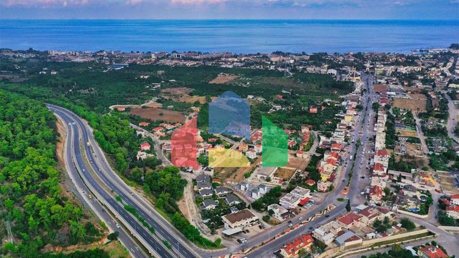 Вилла планировки 3+2 в районе Кемер - Анталия