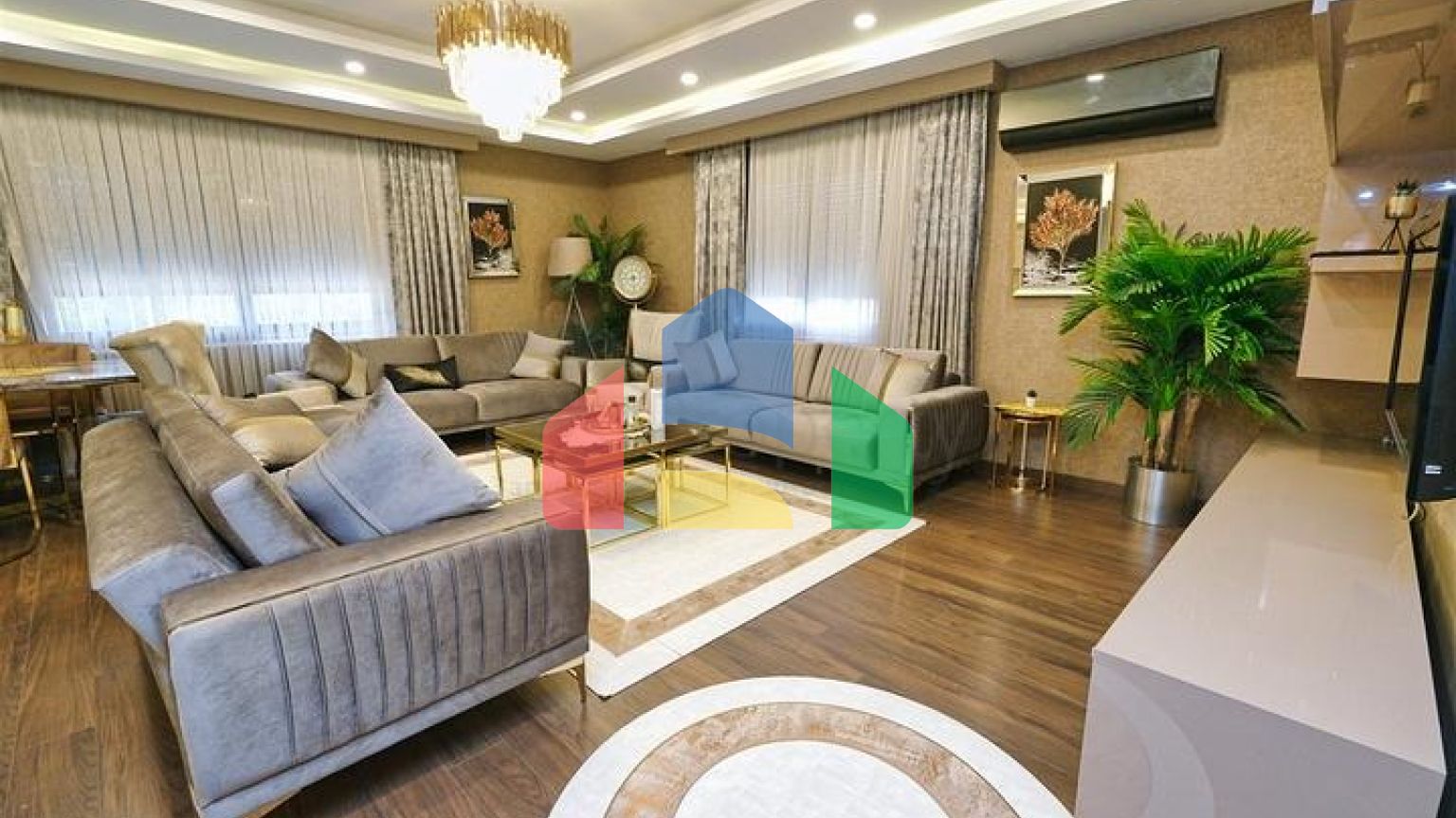 Вилла планировки 3+2 в районе Кемер - Анталия