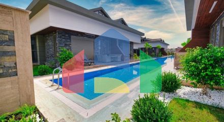 Таунхаус  планировки 3+1 в районе Кемер - Анталия