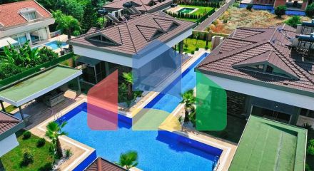 Таунхаус  планировки 3+1 в районе Кемер - Анталия