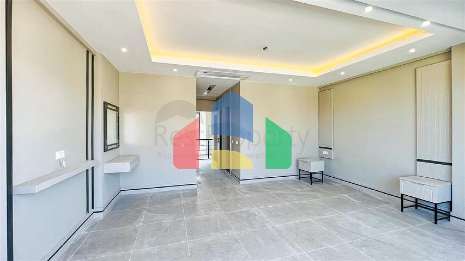 Чудова вілла планування 4 + 1 в районі Кемер - Анталія