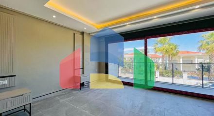 Чудова вілла планування 4 + 1 в районі Кемер - Анталія