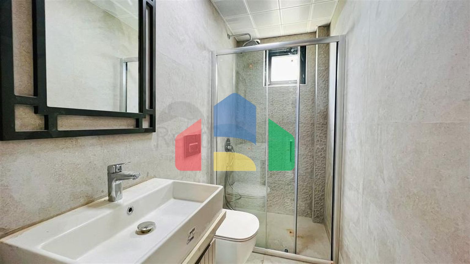 Чудова вілла планування 4 + 1 в районі Кемер - Анталія