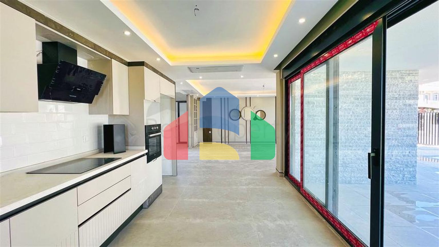 Чудова вілла планування 4 + 1 в районі Кемер - Анталія