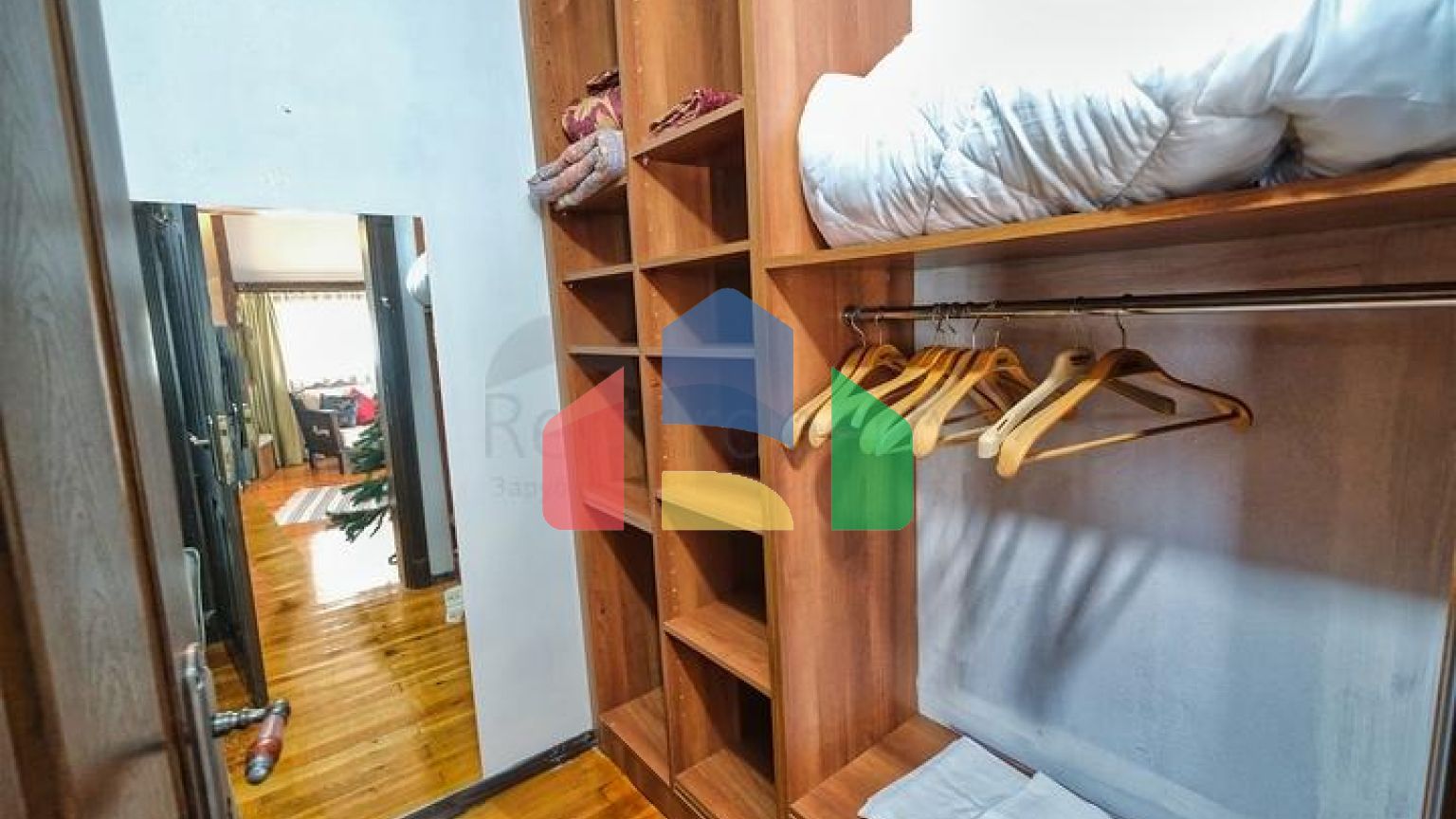 Вилла планировки 6+1 в районе Кемер - Анталия