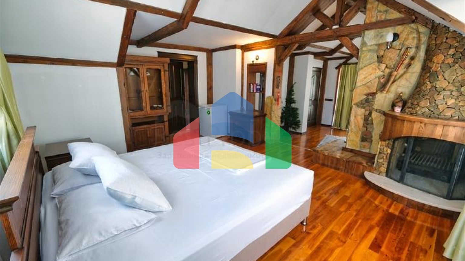 Вилла планировки 6+1 в районе Кемер - Анталия