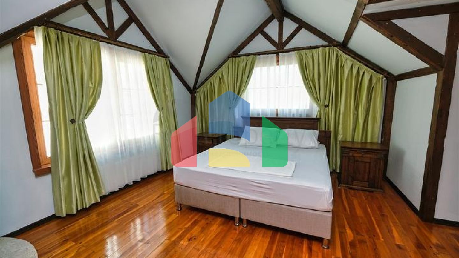 Вилла планировки 6+1 в районе Кемер - Анталия