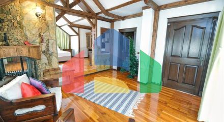 Вилла планировки 6+1 в районе Кемер - Анталия