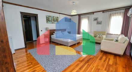 Вилла планировки 6+1 в районе Кемер - Анталия