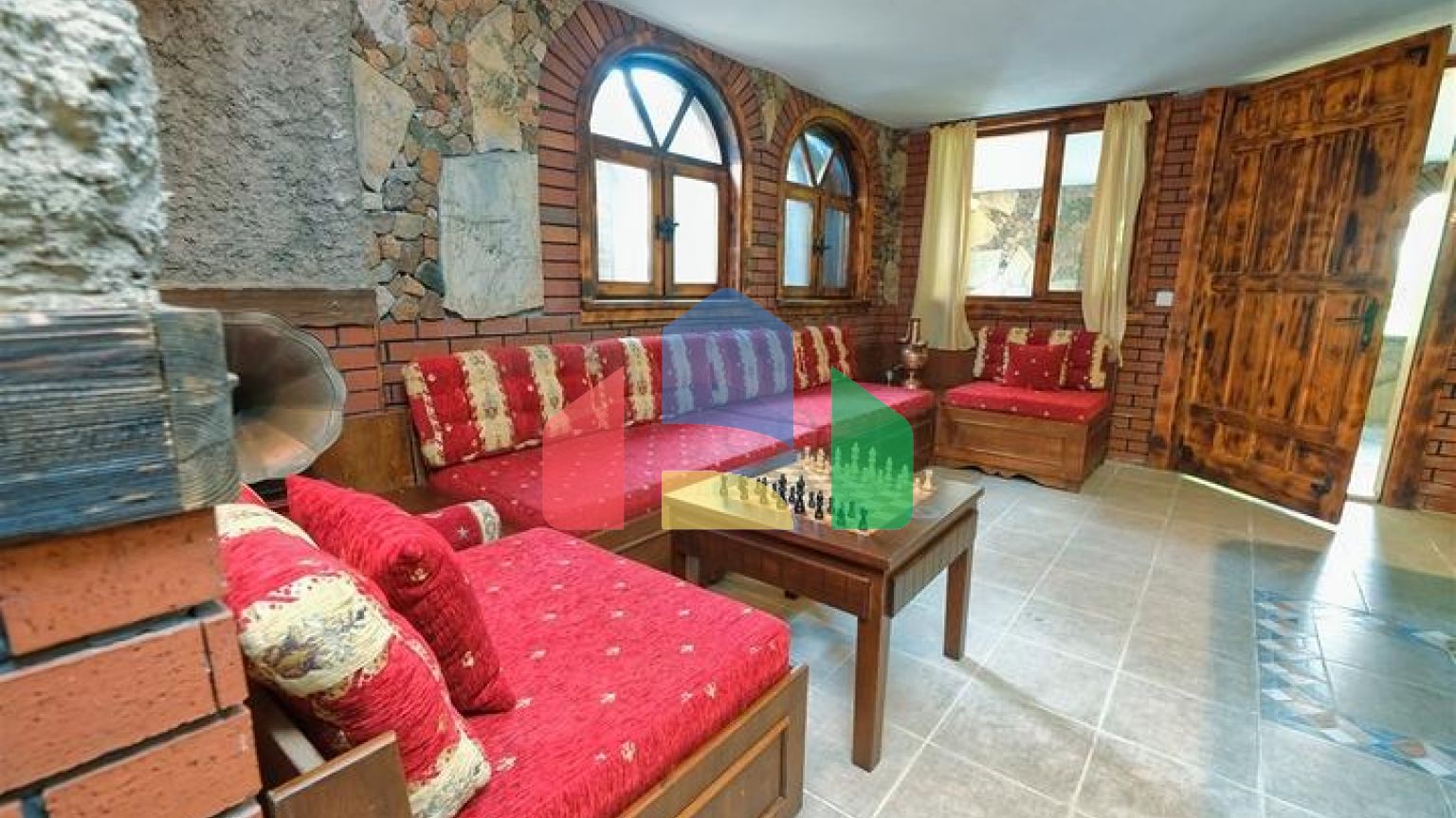 Вилла планировки 6+1 в районе Кемер - Анталия