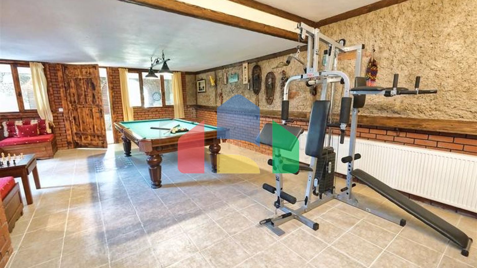 Вилла планировки 6+1 в районе Кемер - Анталия