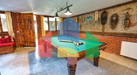 Вилла планировки 6+1 в районе Кемер - Анталия