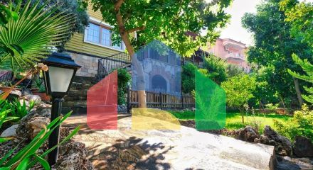 Вилла планировки 6+1 в районе Кемер - Анталия