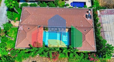 Вилла планировки 5+1 в районе Кемер - Анталия