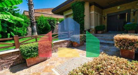 Вилла планировки 5+1 в районе Кемер - Анталия