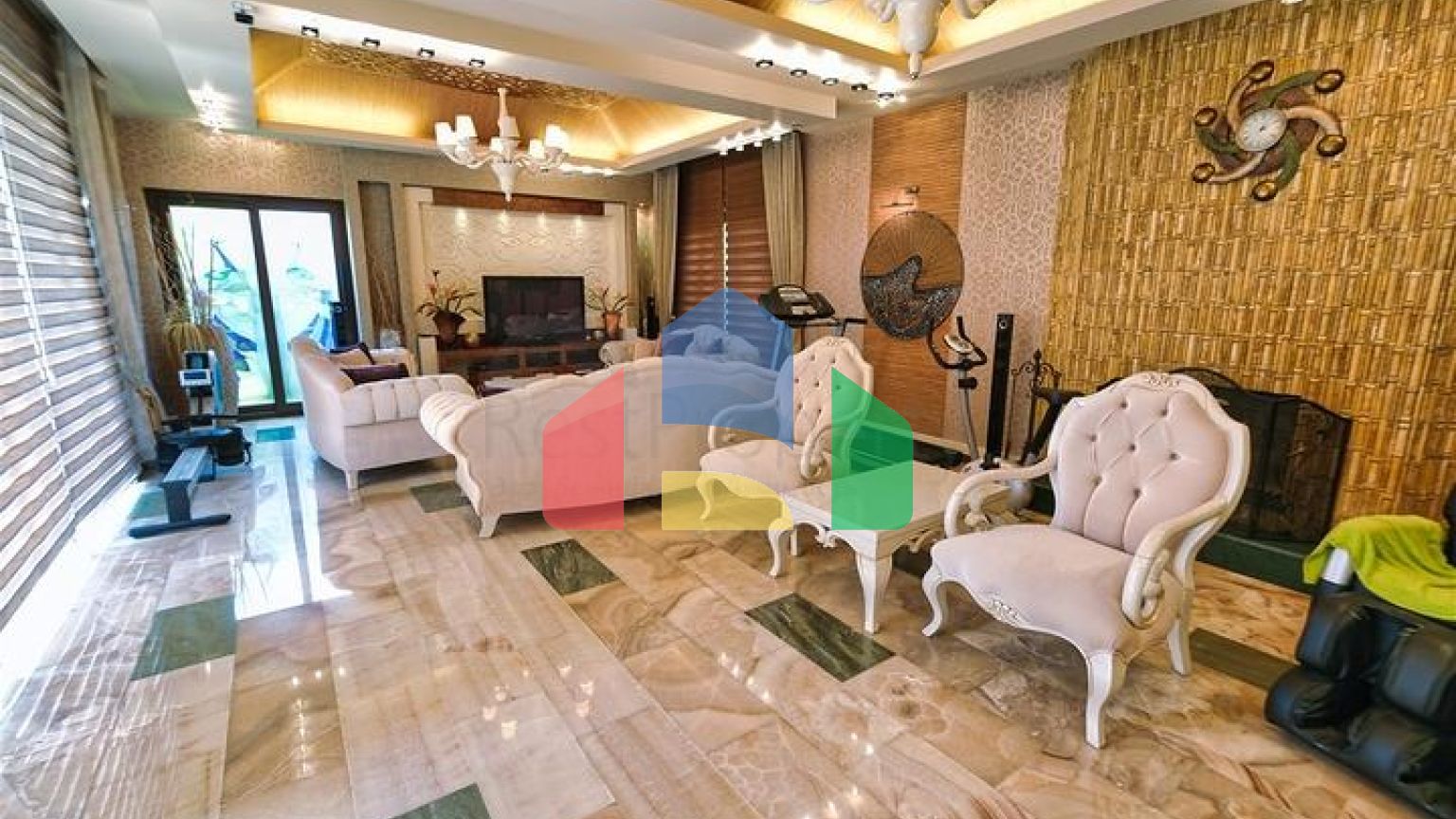 Вилла планировки 5+1 в районе Кемер - Анталия