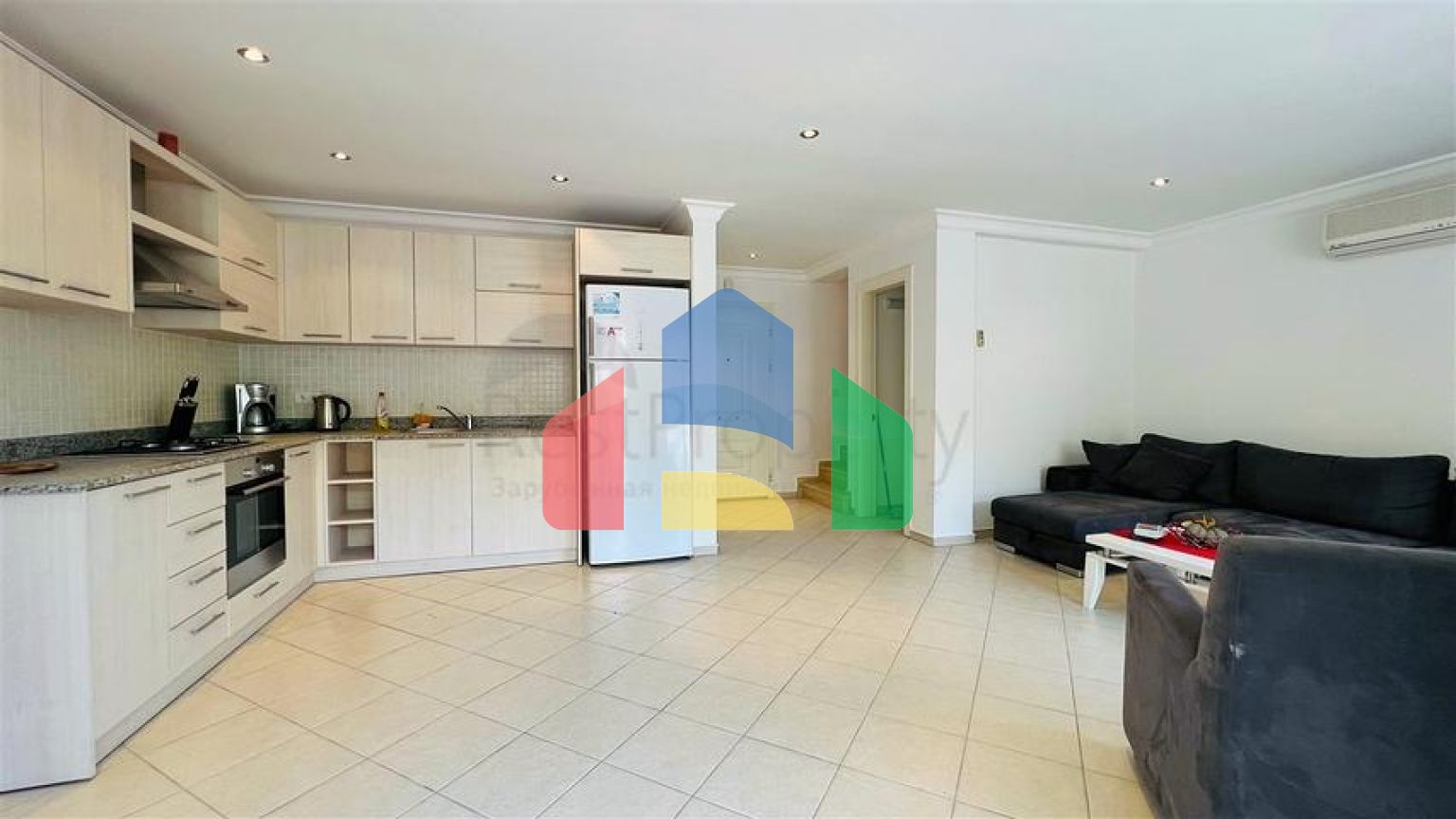 Квартира планування 2 + 1 дуплекс в районі Кемер-Анталія