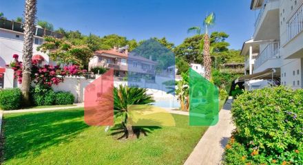 Квартира планування 2 + 1 дуплекс в районі Кемер-Анталія