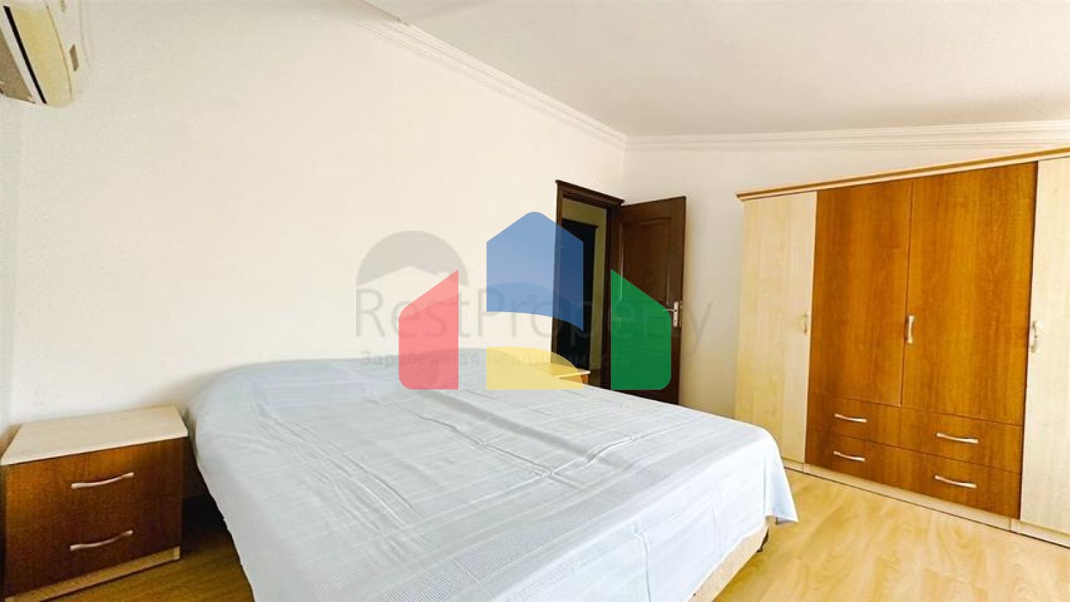 Квартира планировки 2+1 дуплекс в районе Кемер - Анталия