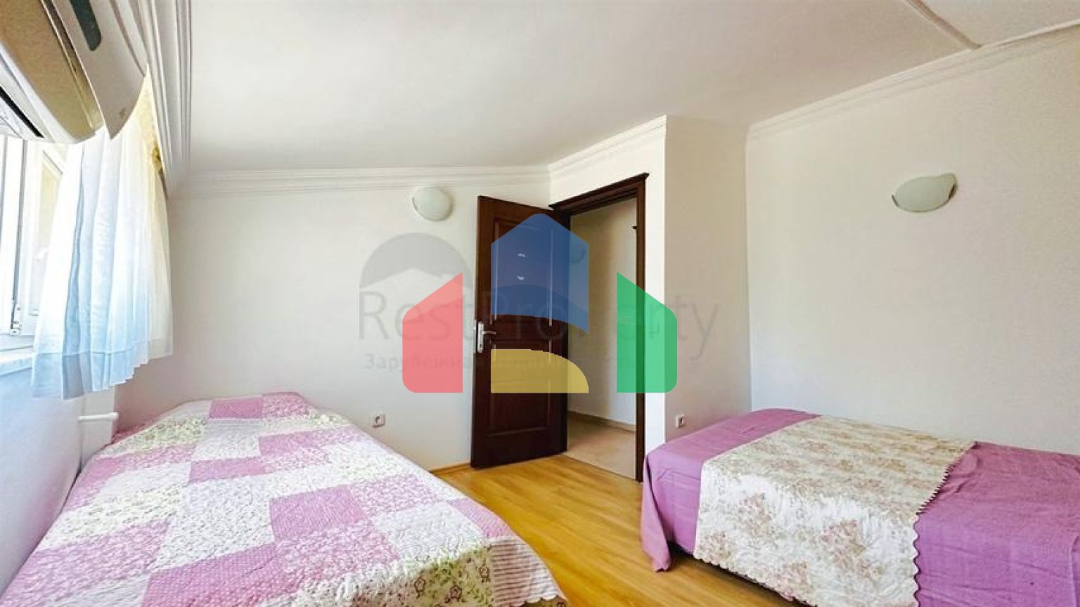 Квартира планировки 2+1 дуплекс в районе Кемер - Анталия