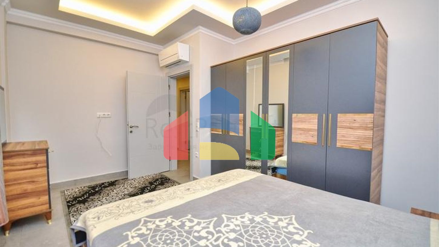 Вілла планування 6 + 1 в районі Кемер - Анталія