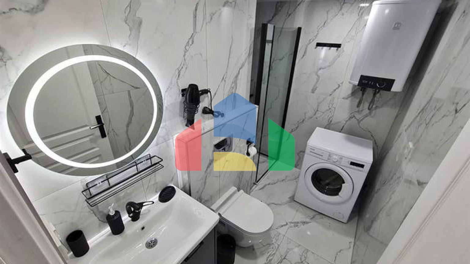 Квартира планировки 4+1 дуплекс в районе Кемер - Анталия