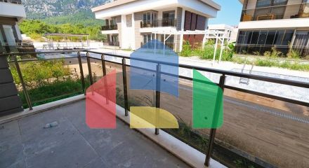 Квартира планировки 2+1 в районе Кемер - Анталия