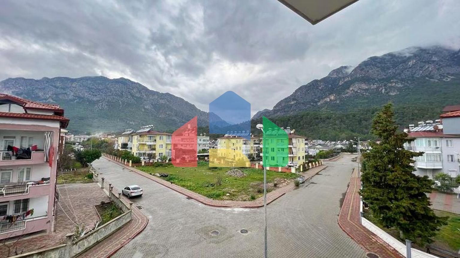 Квартира планировки 4+1 в микрорайоне Асланбуджак - Анталия