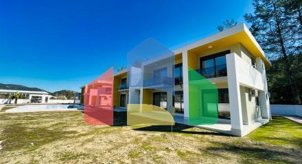 Квартира планировки 1+1 в районе Кемер - Анталия