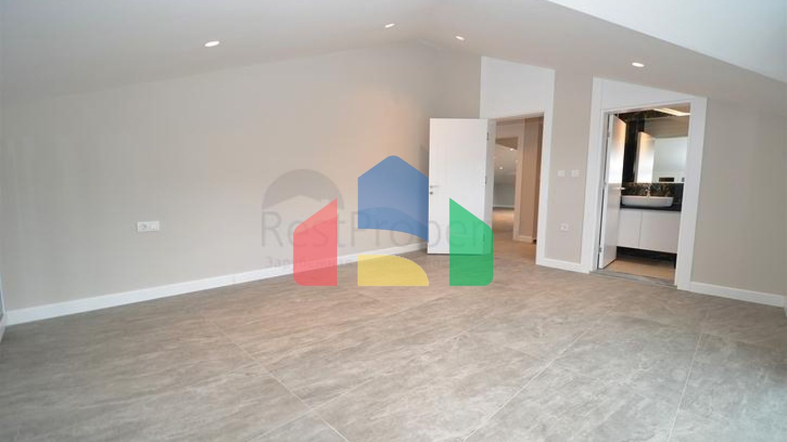 Виллы планировки 4+2 и 9+3 в районе Кемер - Анталия