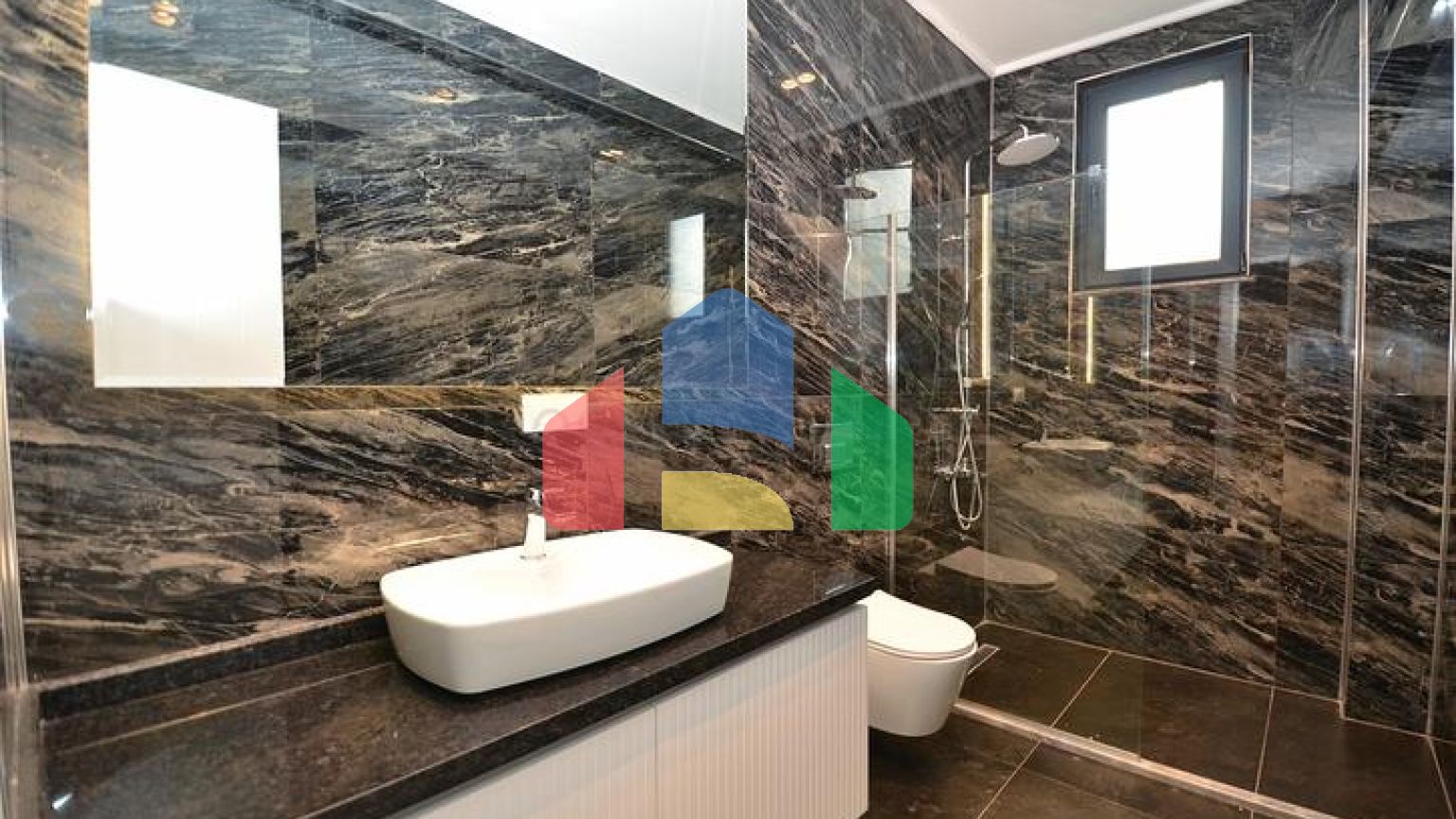 Виллы планировки 4+2 и 9+3 в районе Кемер - Анталия