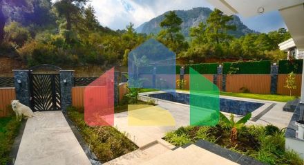 Виллы планировки 4+2 и 9+3 в районе Кемер - Анталия