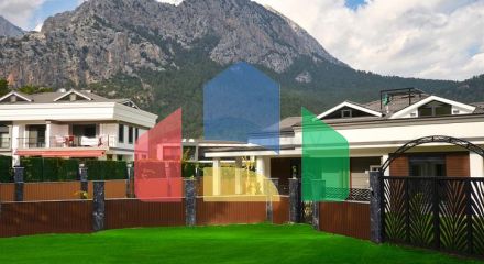 Виллы планировки 4+2 и 9+3 в районе Кемер - Анталия