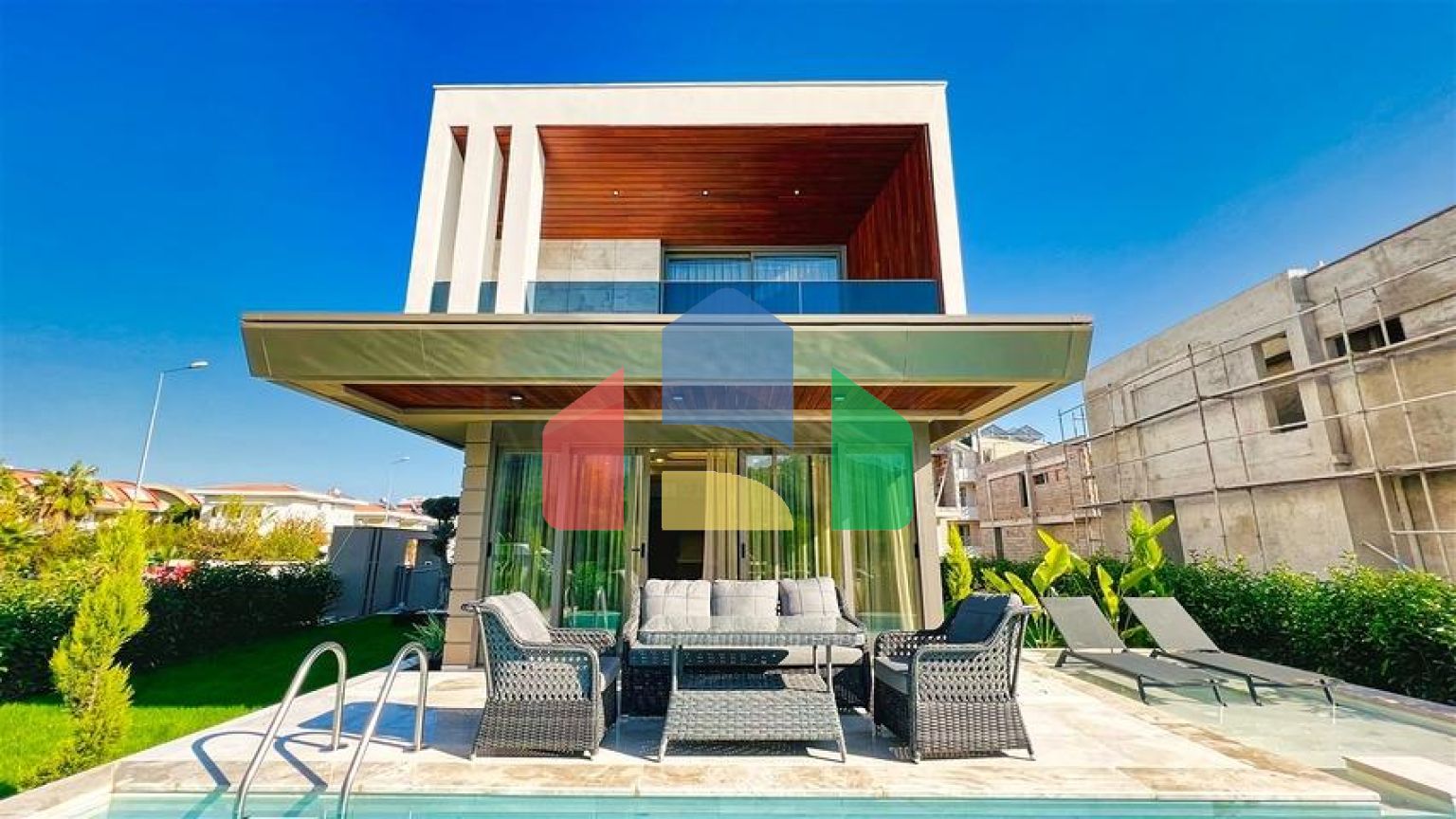 Виллы планировки 3+1 в престижном районе Кемер - Анталия