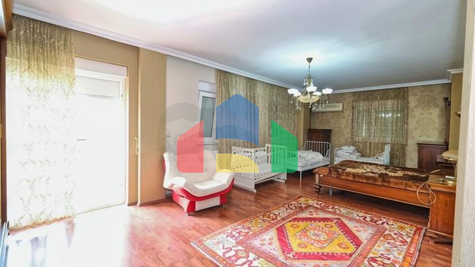 Вілла планування 4 + 2 в районі Кемер-Анталія