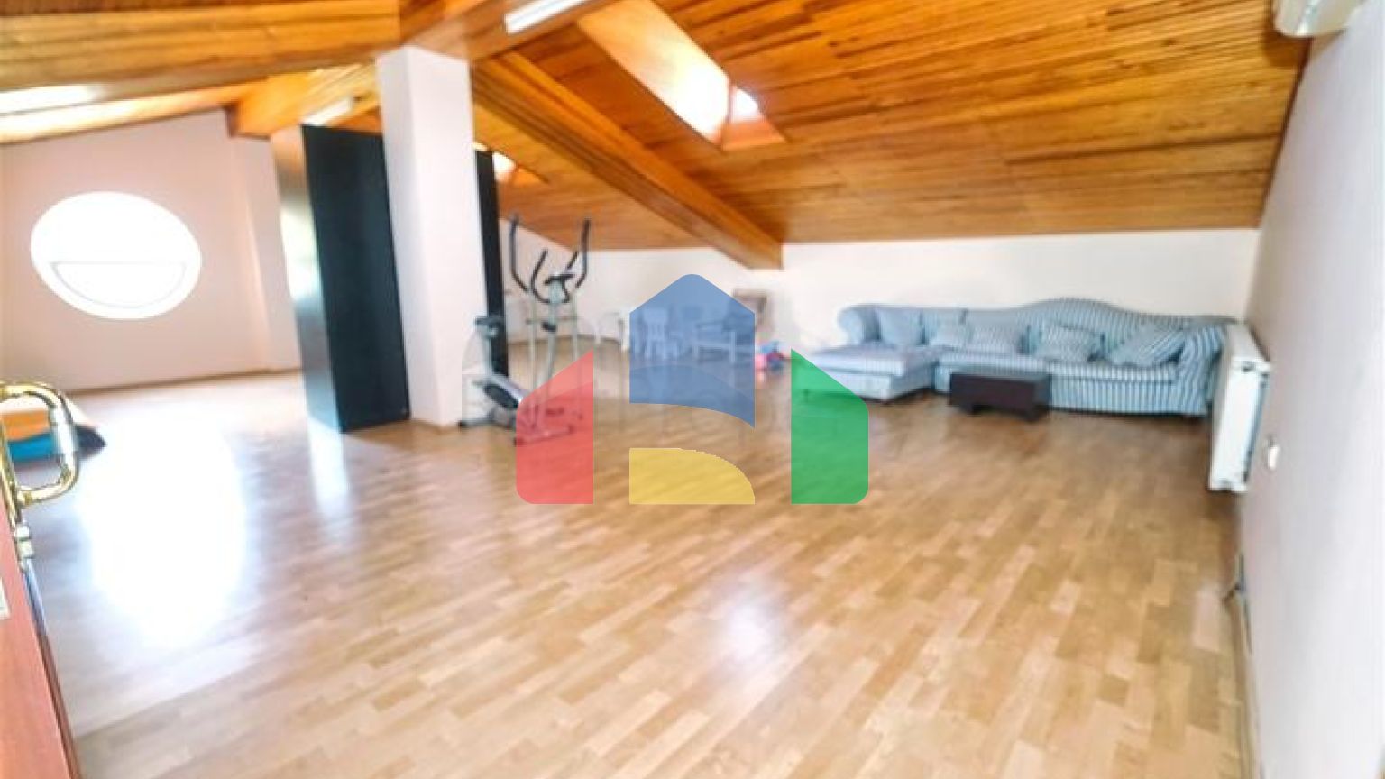 Вілла планування 4 + 2 в районі Кемер-Анталія