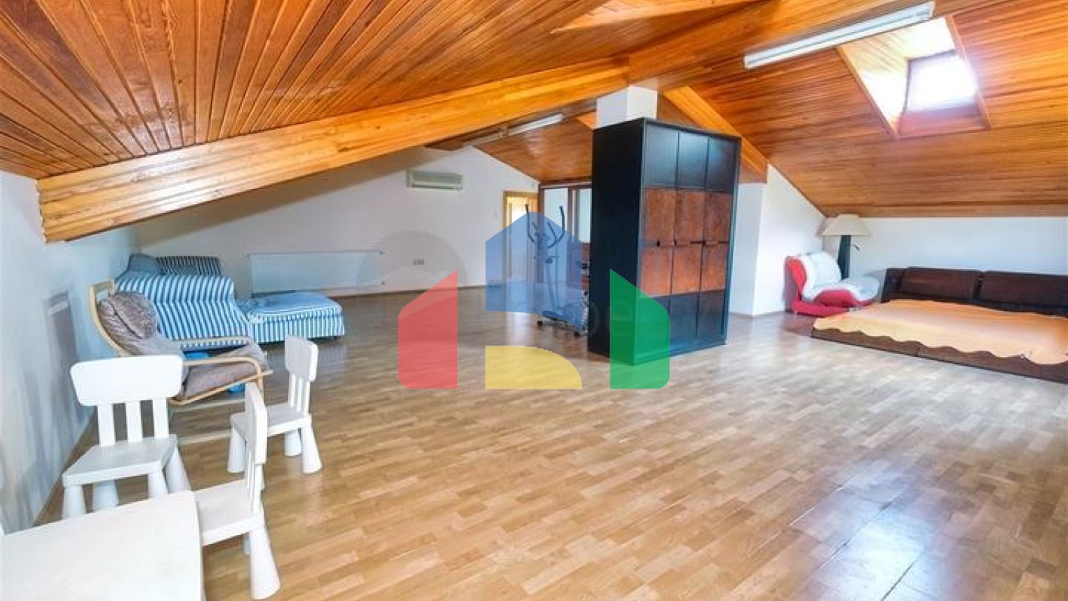 Вілла планування 4 + 2 в районі Кемер-Анталія