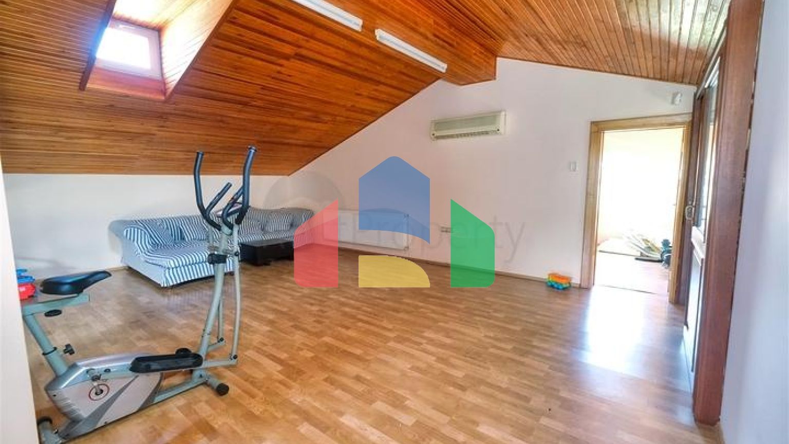 Вілла планування 4 + 2 в районі Кемер-Анталія