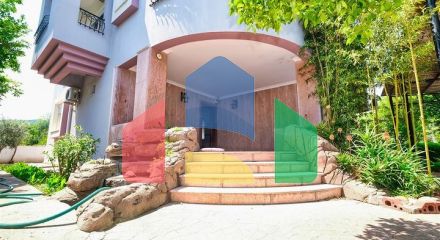 Вілла планування 4 + 2 в районі Кемер-Анталія