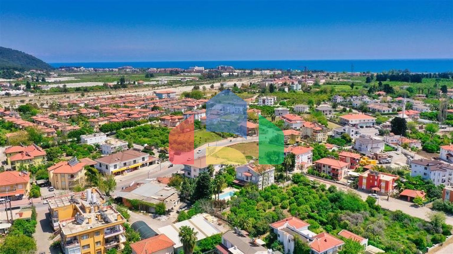 Вілла планування 4 + 2 в районі Кемер-Анталія