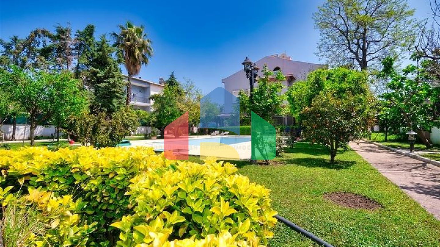 Вілла планування 4 + 2 в районі Кемер-Анталія