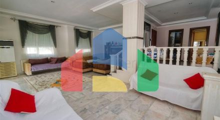 Вілла планування 4 + 2 в районі Кемер-Анталія