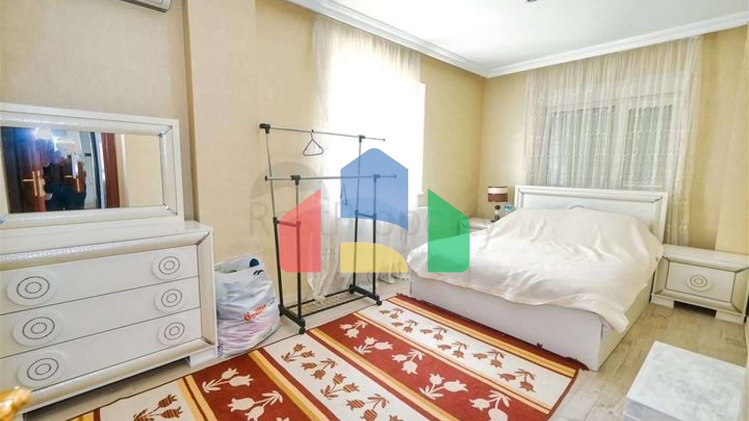 Вілла планування 4 + 2 в районі Кемер-Анталія