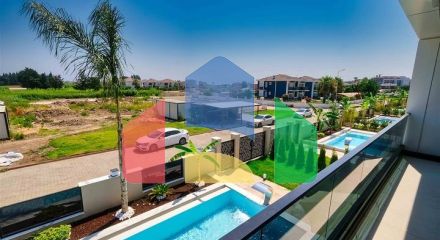 Вілли в мікрорайоні Чамюва, Кемер-Анталія .